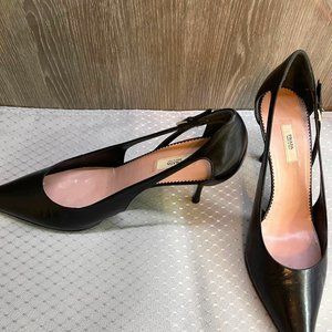 Prada / Made in Italy / 39 1/2 Sz./ Black 3 ' Heel Pumps Good Condition